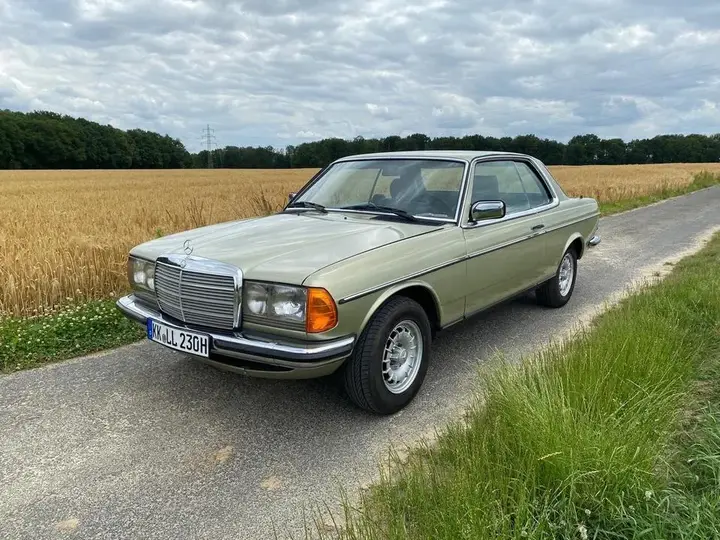 Mercedes-Benz 230Ce