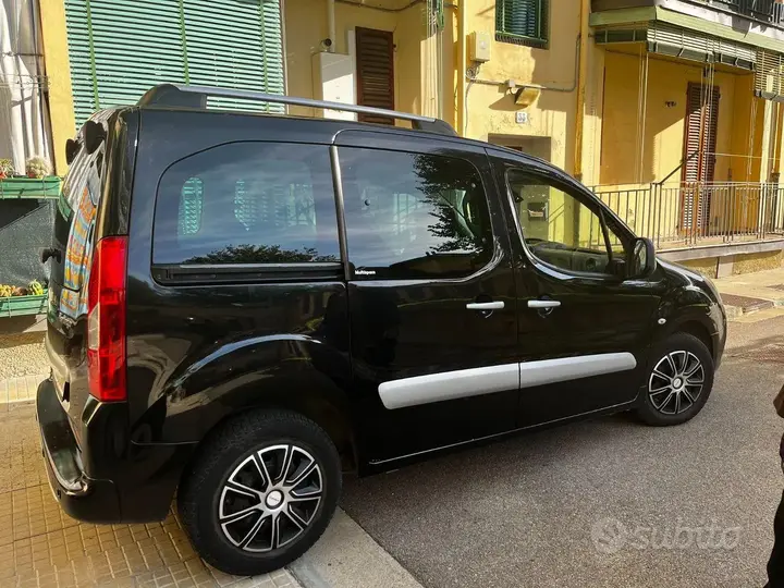 Citroen Berlingo 2012 photo 2