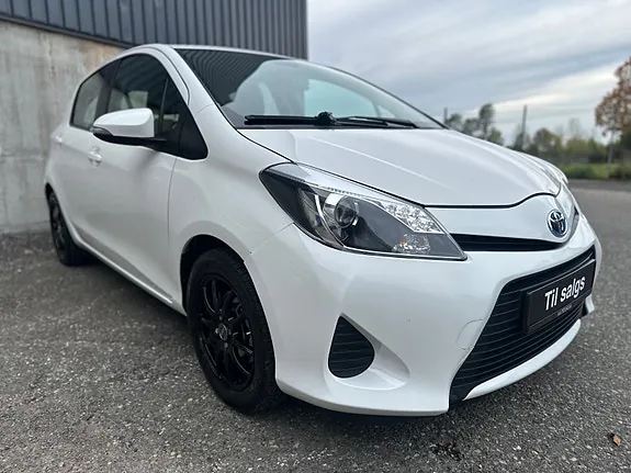 Toyota Yaris 2012 photo 4