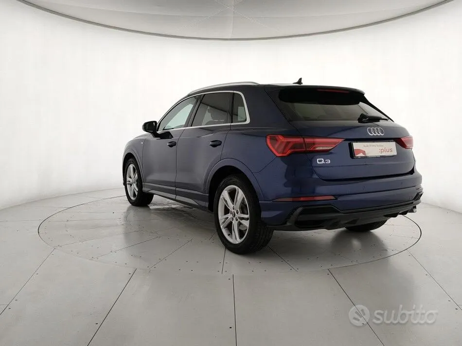 Audi Q3 2022 photo 4