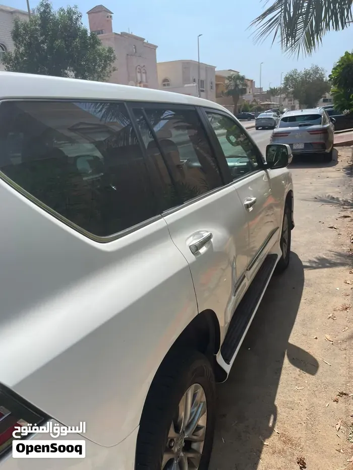 Lexus Gx 2014 photo 4
