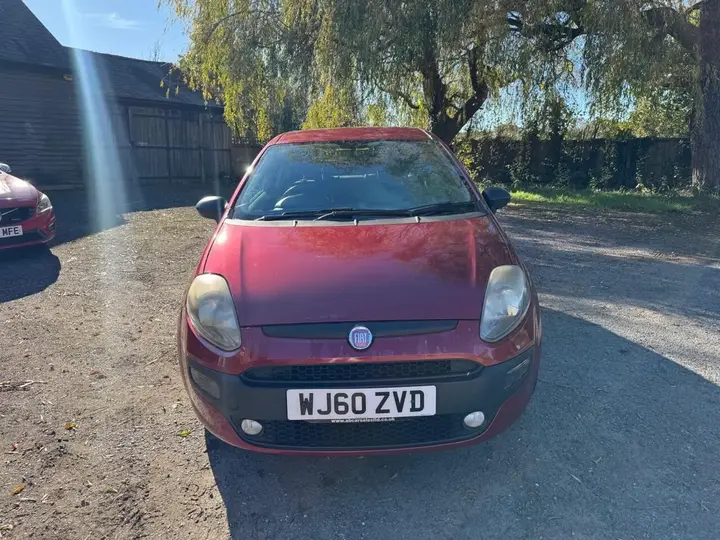 Fiat Punto Evo 2010 photo 2