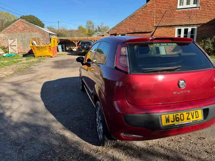 Fiat Punto Evo 2010 photo 3