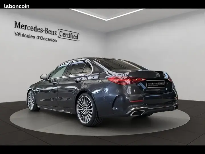 Mercedes-Benz C-Class 2024 photo 4