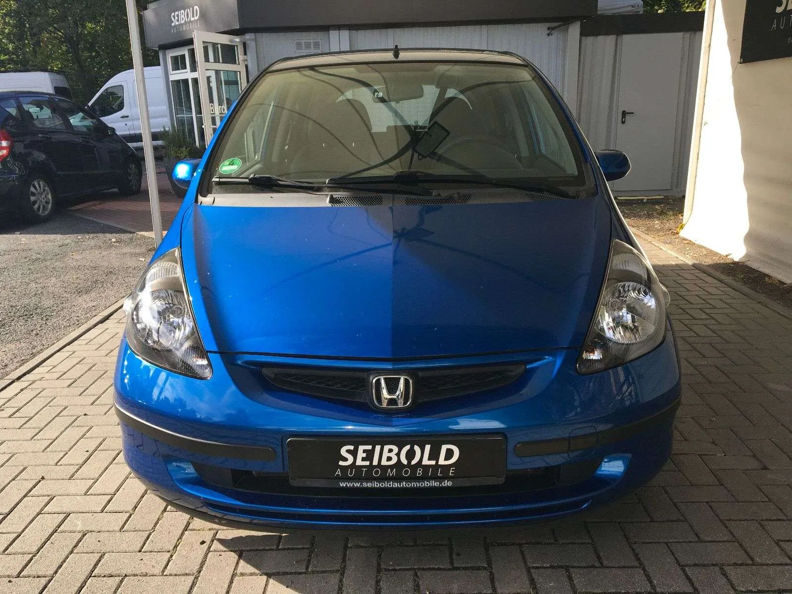Honda Jazz 2004 photo 2