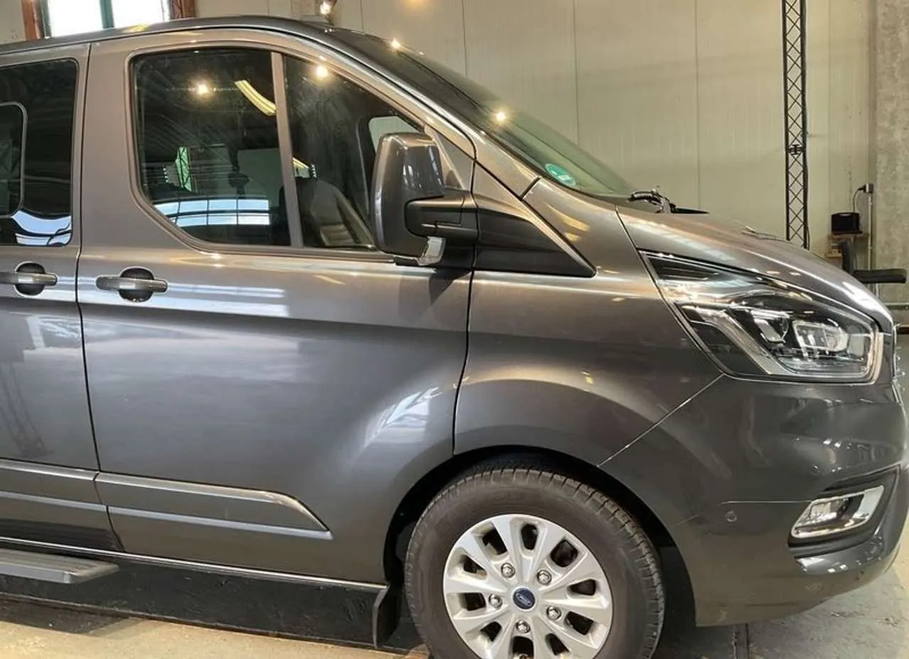 Ford Tourneo Custom 2020 photo 3