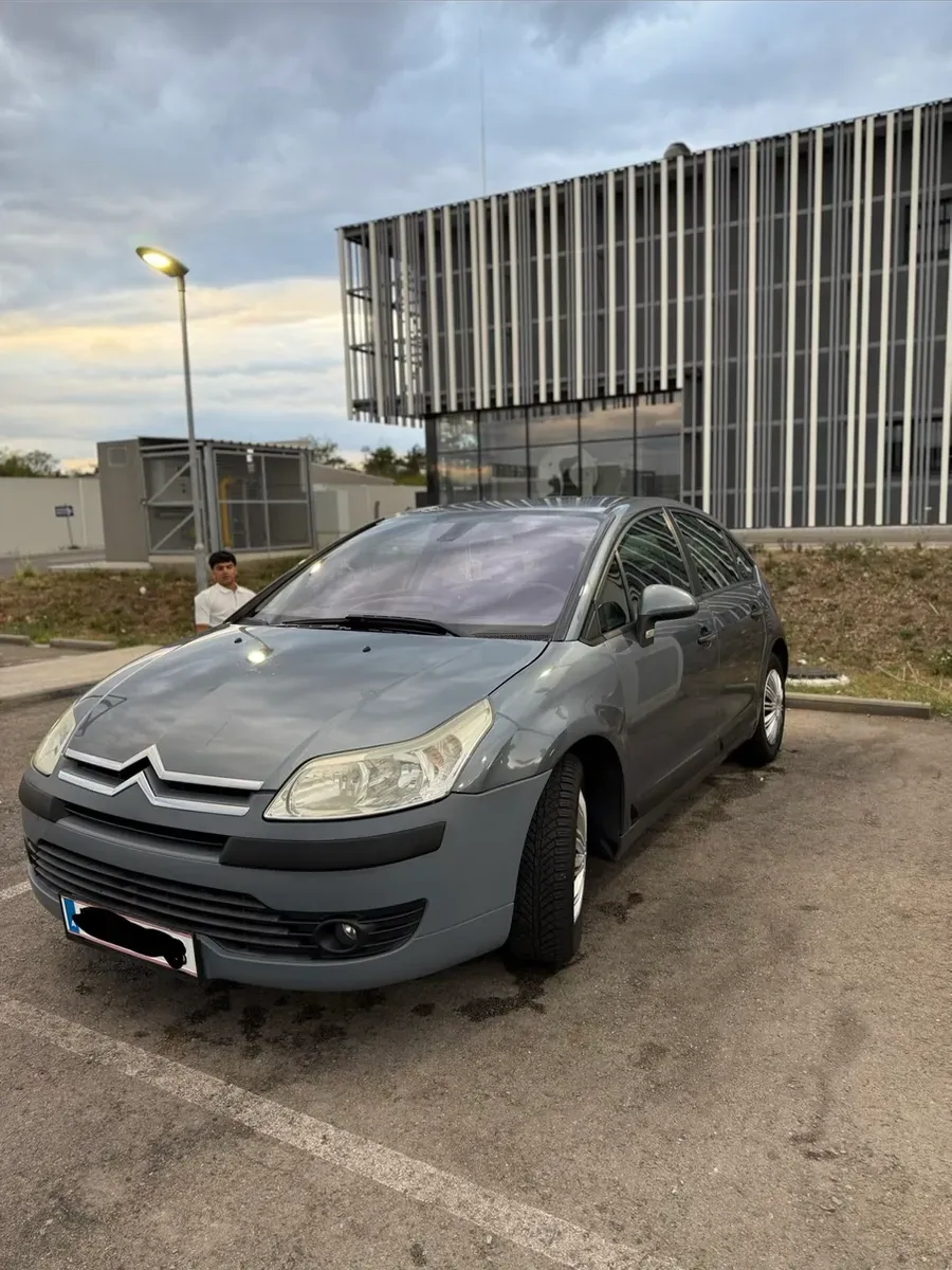 Citroen C4 2007 photo 3