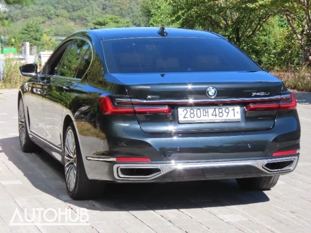 BMW 7 Series 2019 photo 4