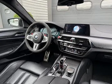 BMW M5 2019 photo 3