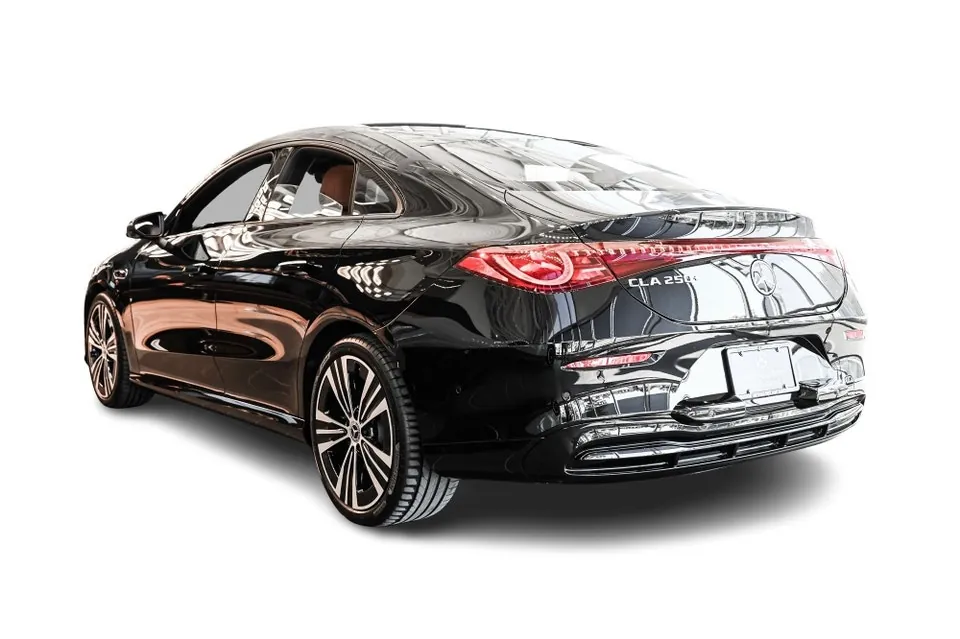 Mercedes-Benz Cla 2027 photo 5