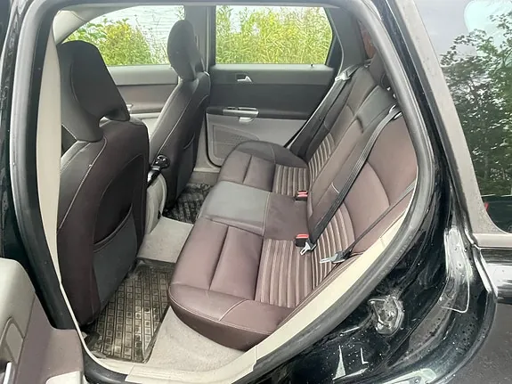Volvo V50 2010 photo 5