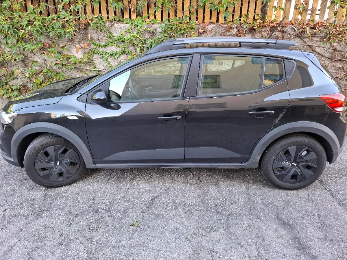 Dacia Sandero 2025 photo 2