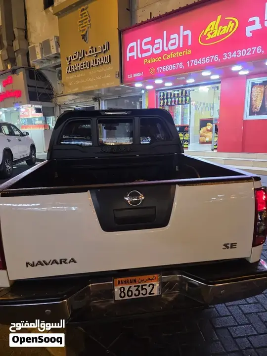 Nissan Navara 2012 photo 2