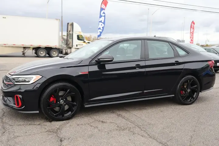 Volkswagen Jetta 2023 photo 3