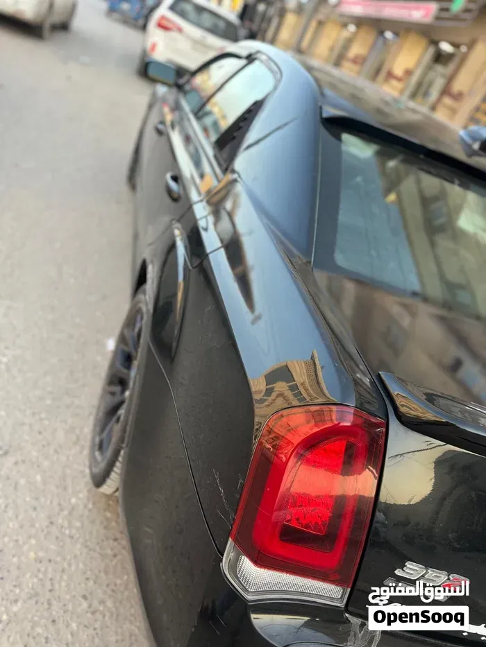Chrysler 300 2019 photo 3