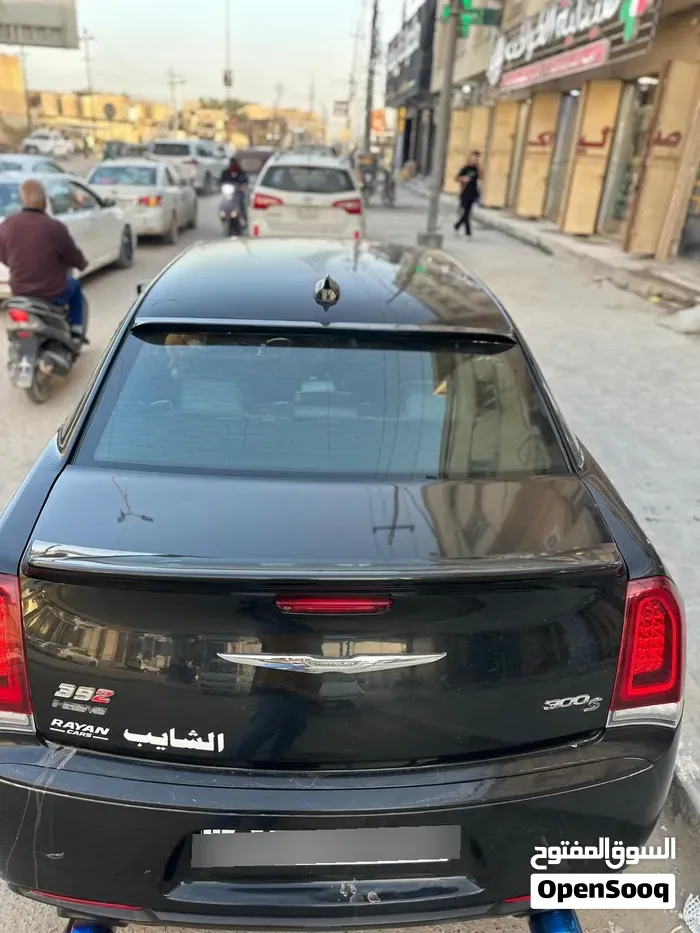Chrysler 300 2019 photo 2