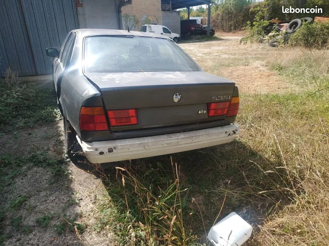 BMW Série 5 1988 photo 2