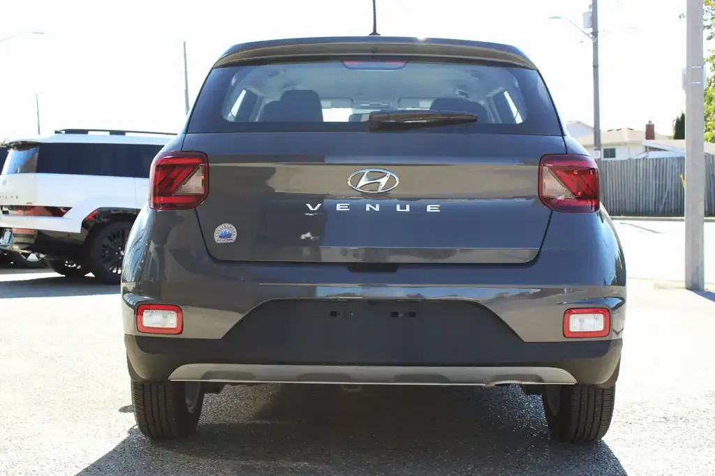 Hyundai Venue 2025 photo 5