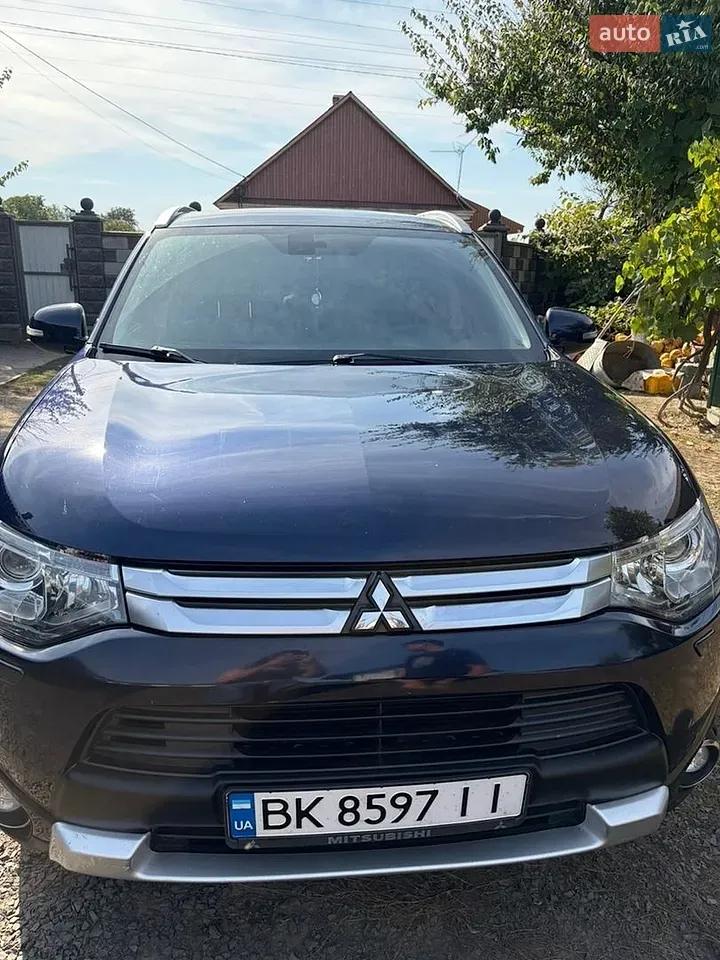 Mitsubishi Outlander