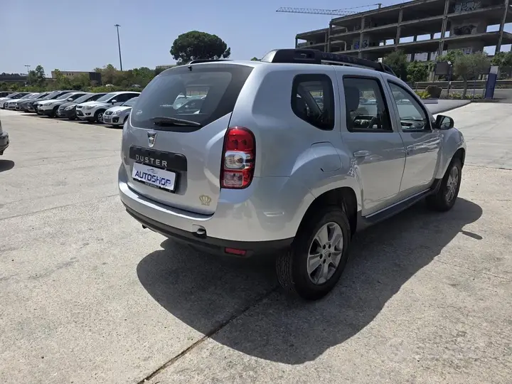 Dacia Duster 2016 photo 4