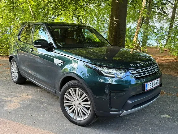 Land Rover Discovery 5 2017 photo 2