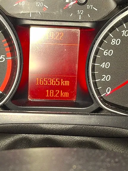Ford Galaxy 2013 photo 4
