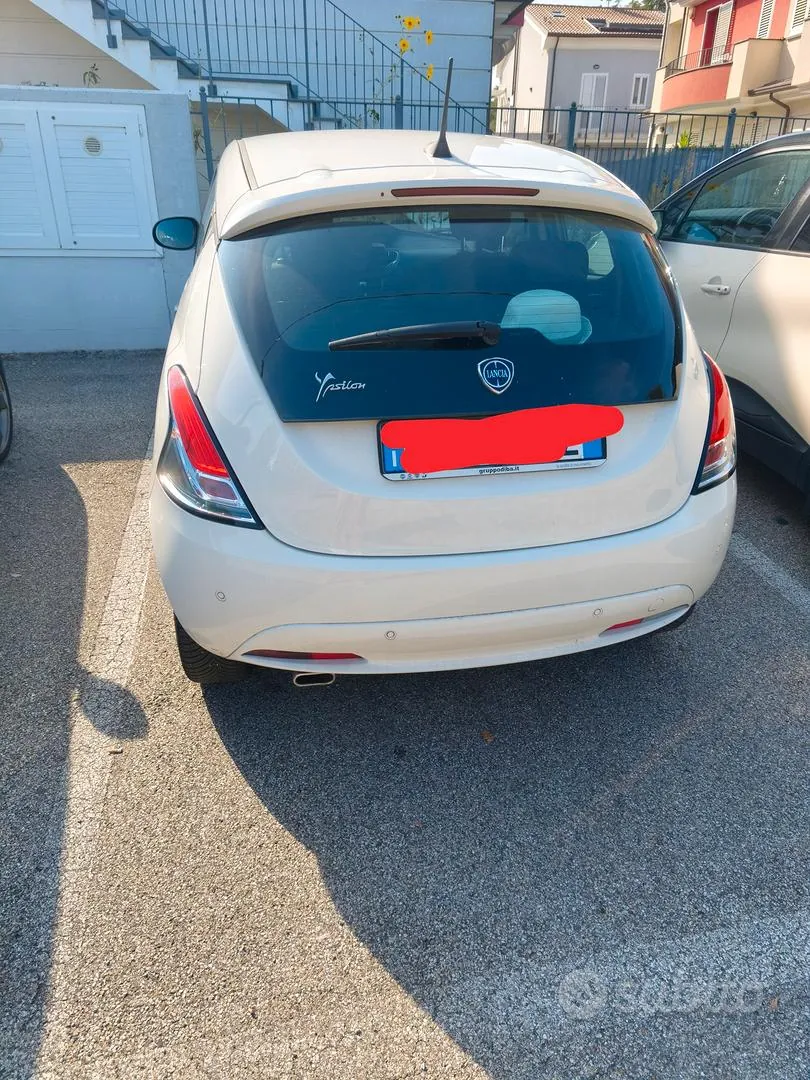 Lancia Ypsilon 2021 photo 3