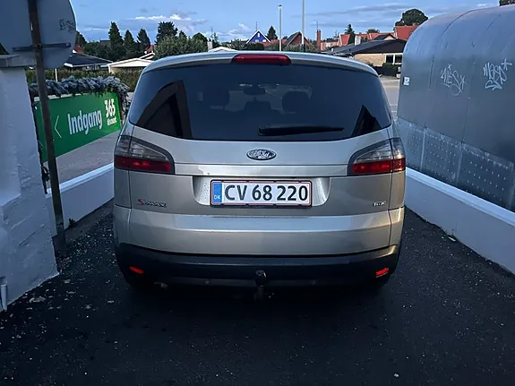 Ford S-Max 2009 photo 5