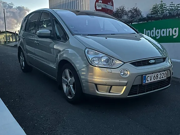 Ford S-Max 2009 photo 3