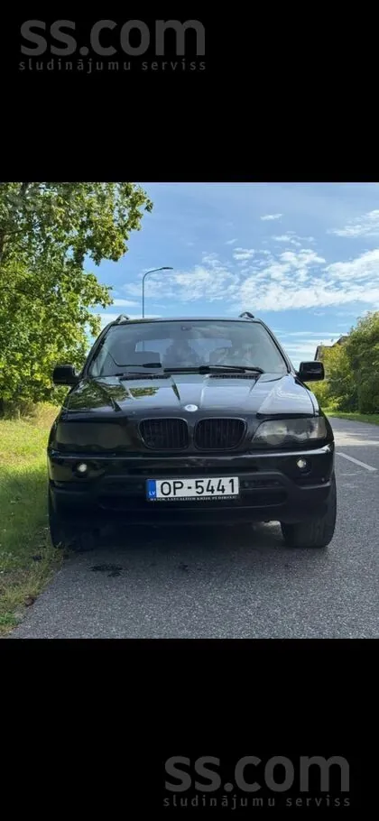 BMW X5 2002 photo 2