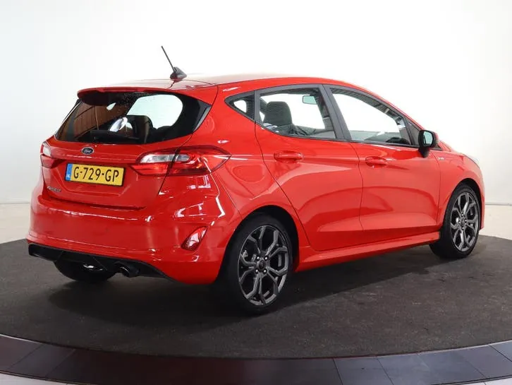Ford Fiesta 2019 photo 2