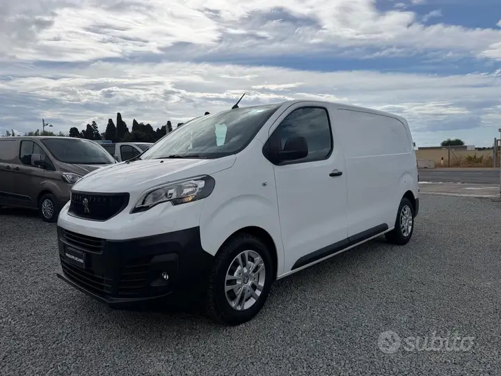 Peugeot Expert 2022 photo 4
