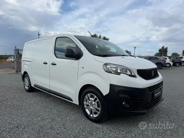 Peugeot Expert 2022 photo 3