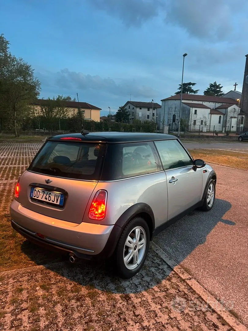 Mini Mini One 2006 photo 3