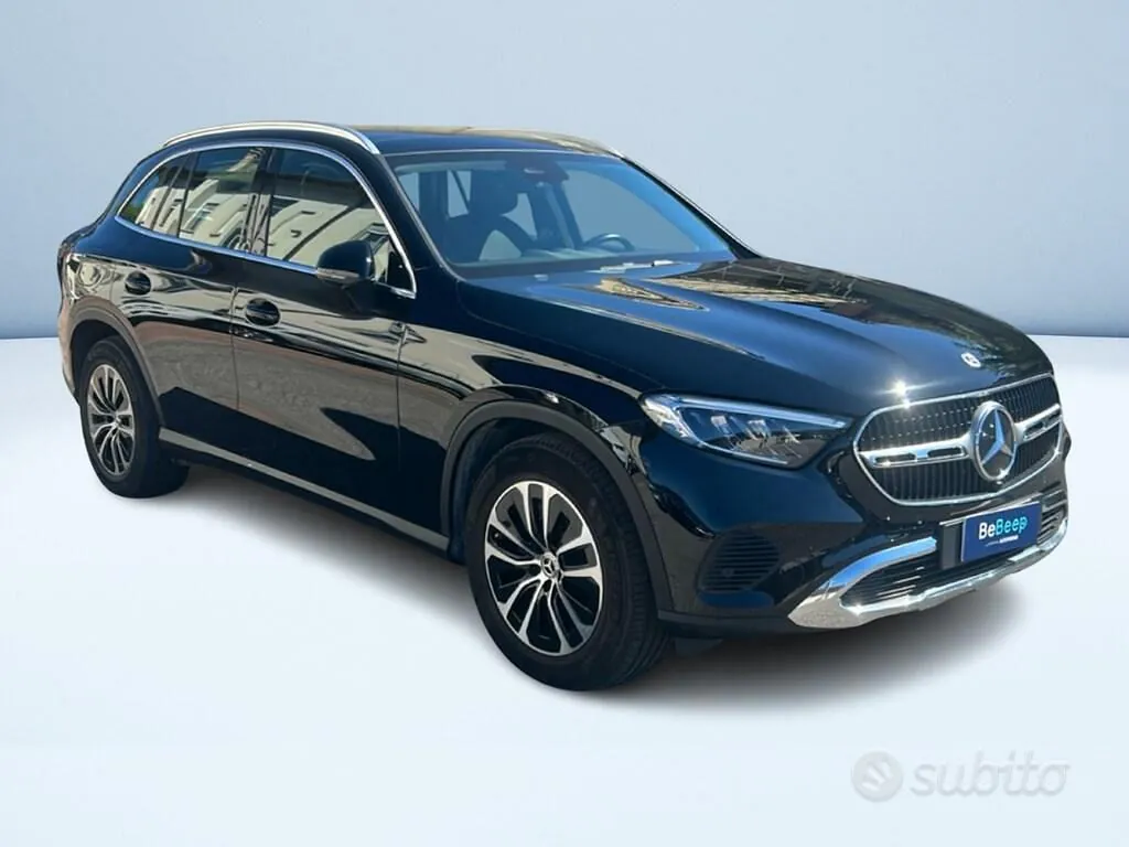 Mercedes-Benz Glc 2023 photo 2