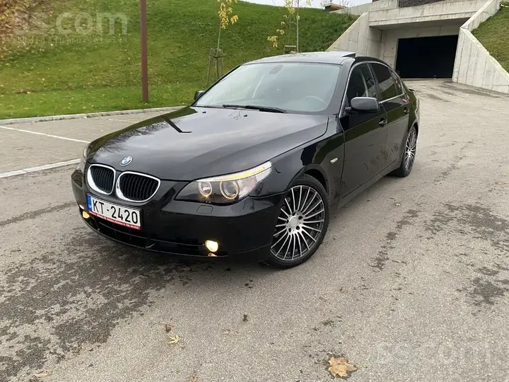 BMW 525D 2004 photo 3