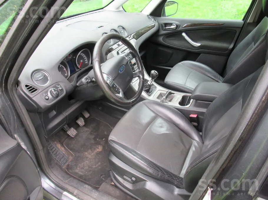 Ford Galaxy 2007 photo 3
