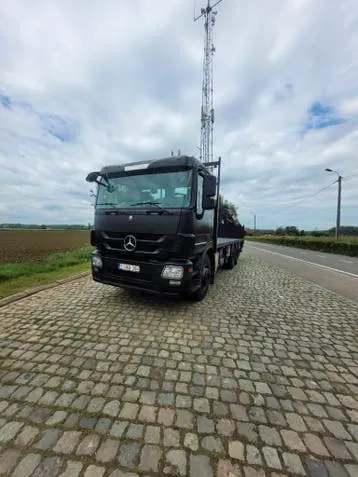 Mercedes-Benz Actros 2010 photo 3