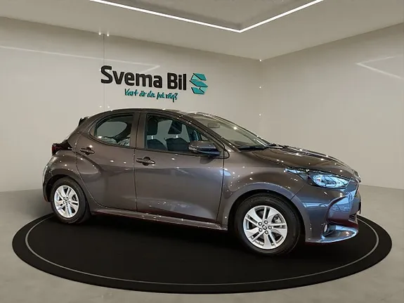 Toyota Yaris 2023 photo 3