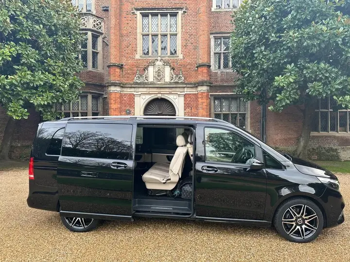 Mercedes-Benz V-Class 2022 photo 5