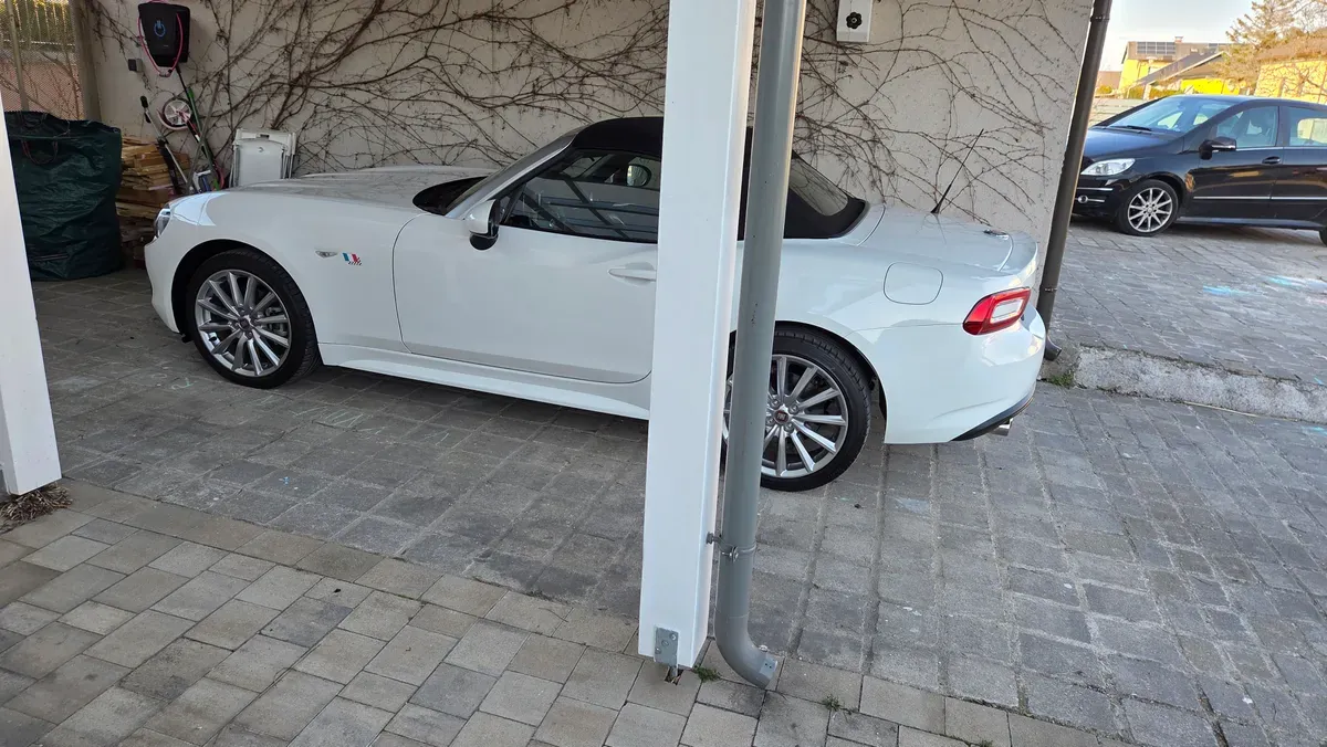 Fiat 124 Spider