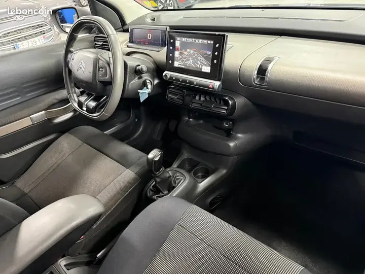 Citroen C4 Cactus 2015 photo 2