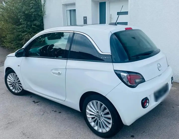 Opel Adam