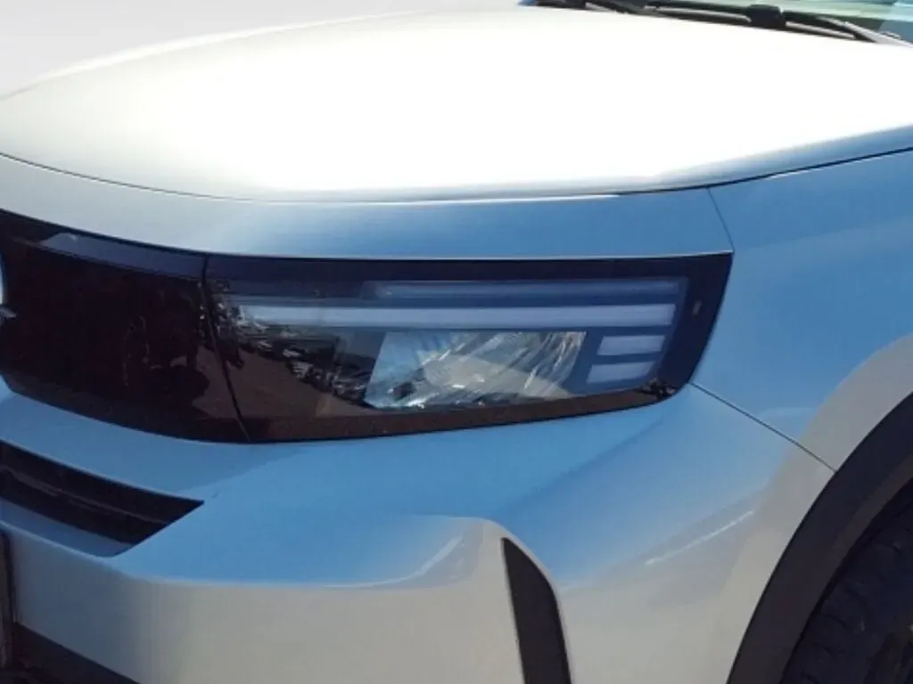 Opel Frontera photo 3