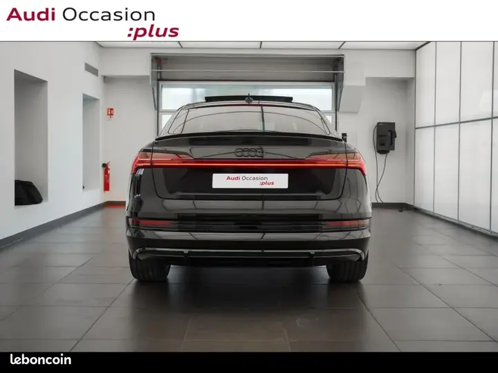 Audi E-Tron 2022 photo 5