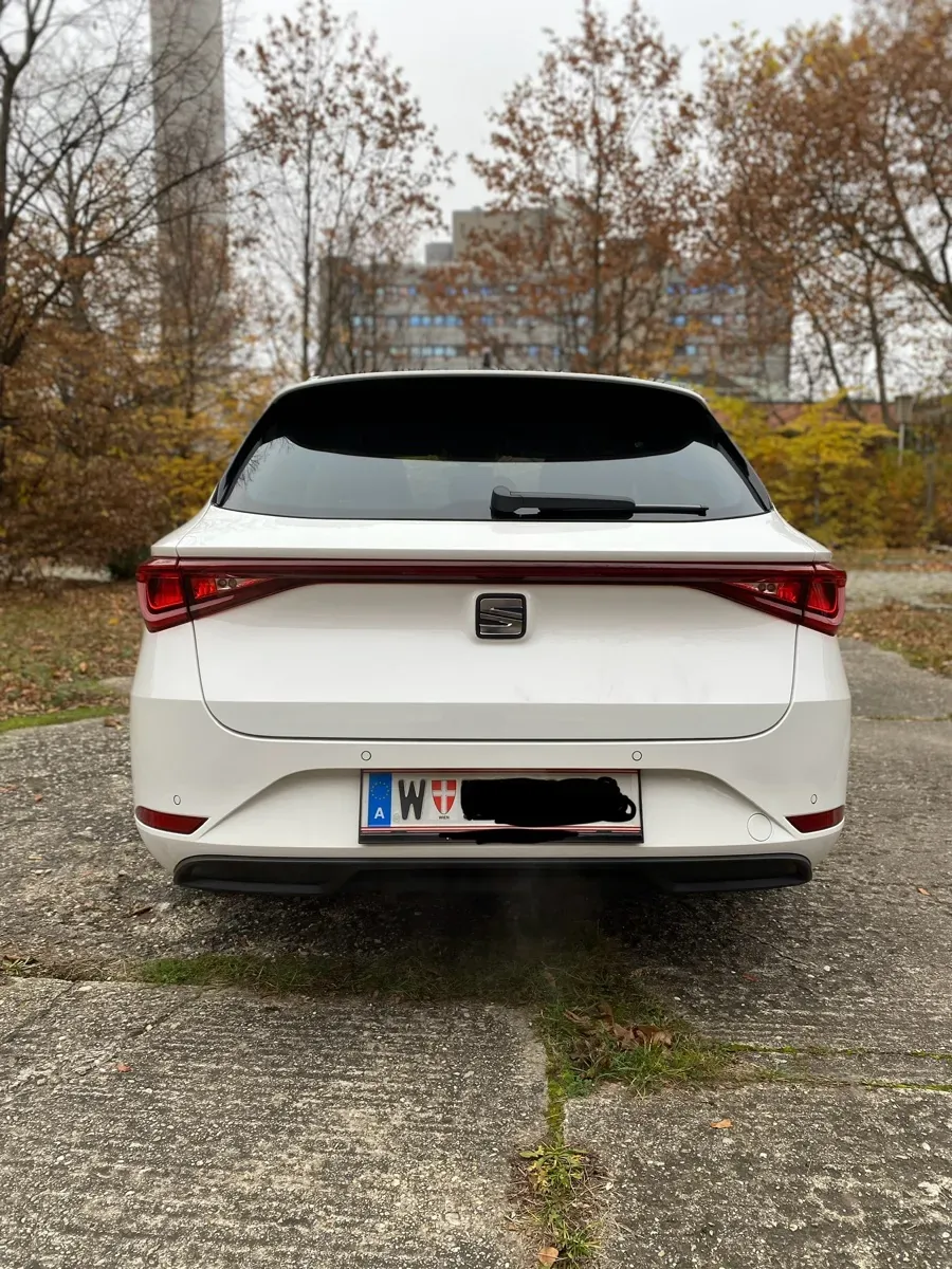 Seat Leon 2020 photo 3