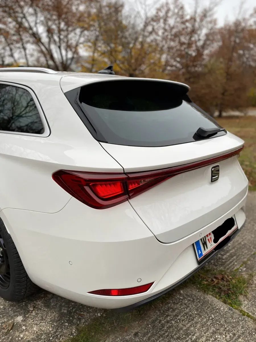 Seat Leon 2020 photo 2