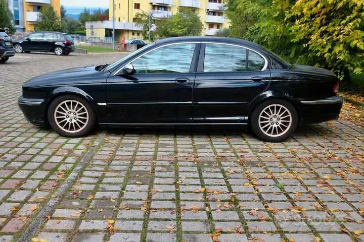 Jaguar X-Type 2006 photo 2