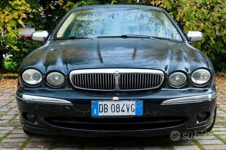 Jaguar X-Type