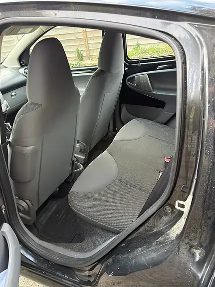 Peugeot 107 2008 photo 5